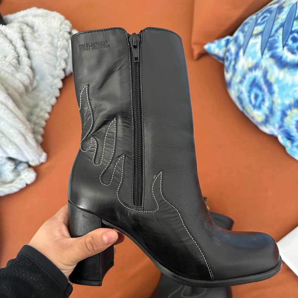 Black Harley Davidson boots brand new!